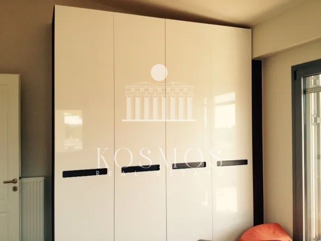 Photo 361025725