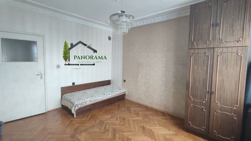Снимка 361115311