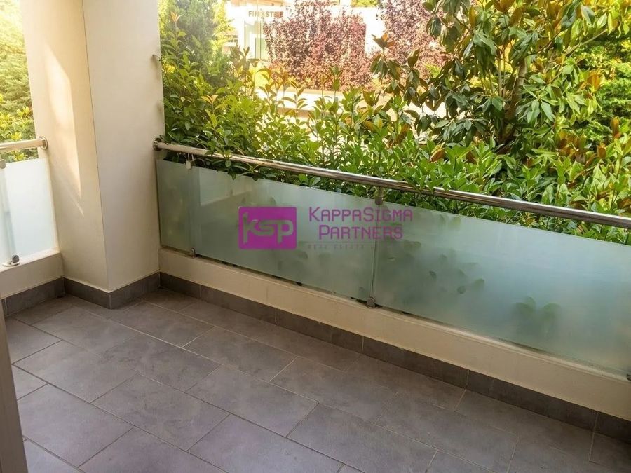 Photo 362288314