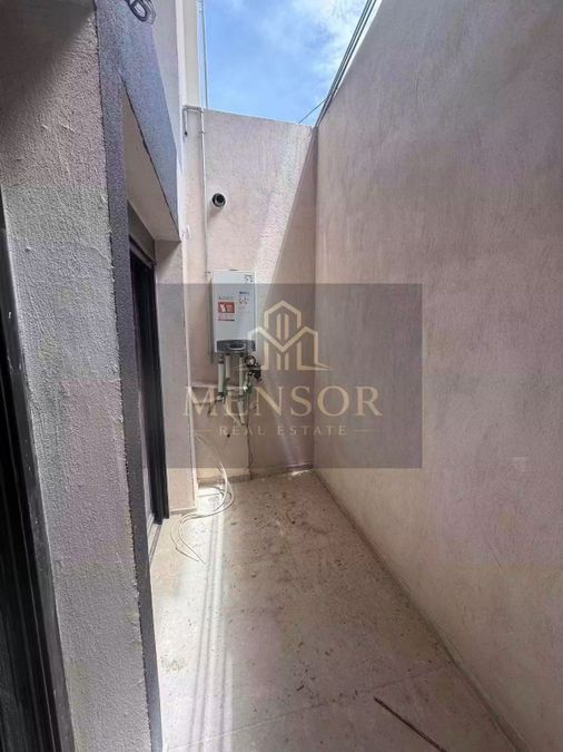 Photo 362355787