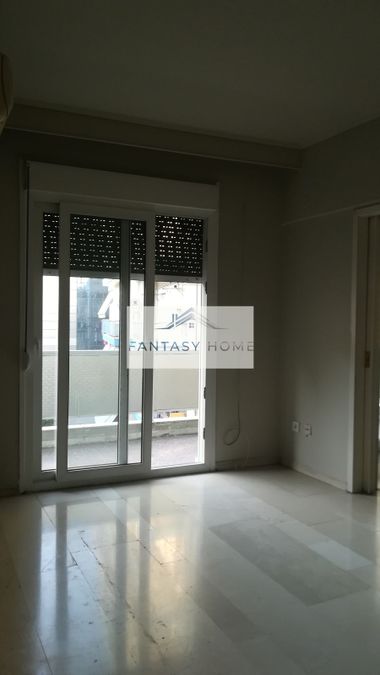 Photo 363614182