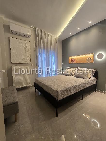 صورة فوتوغرافية 364325875