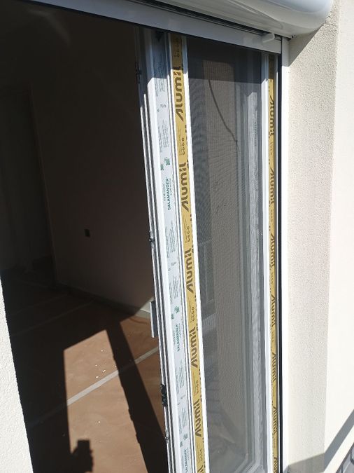 Photo 364372426
