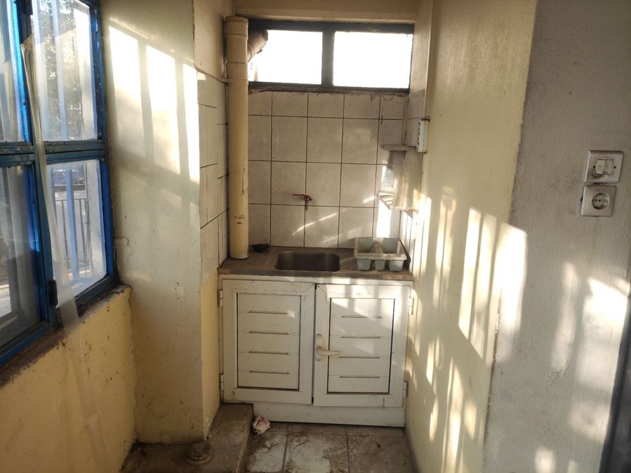 Photo 365265847