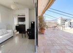 Photo 365605018