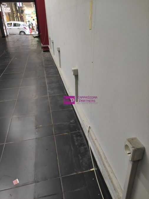Photo 365634481