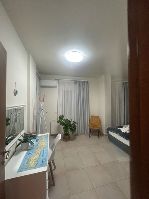 Photo 366105898