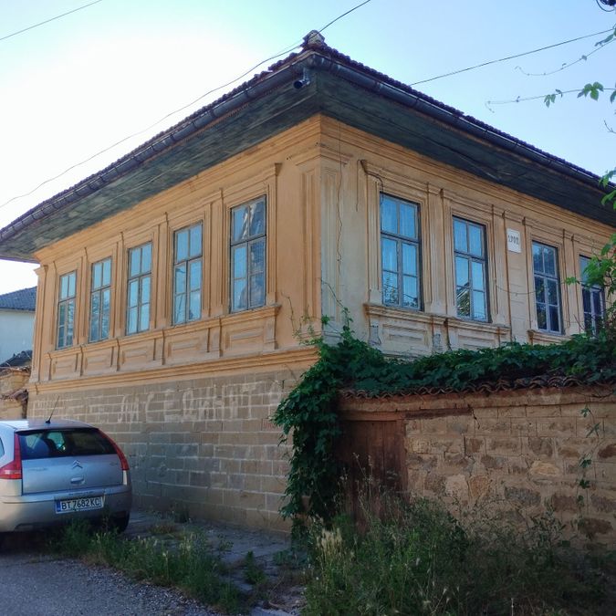 Снимка 366331402