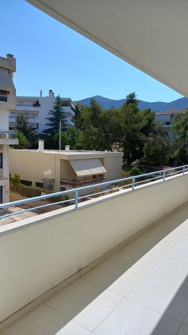 Photo 366370891