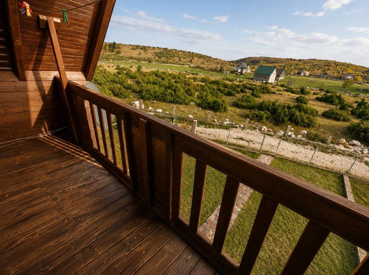 Detached house with garden for sale in Zabljak 7