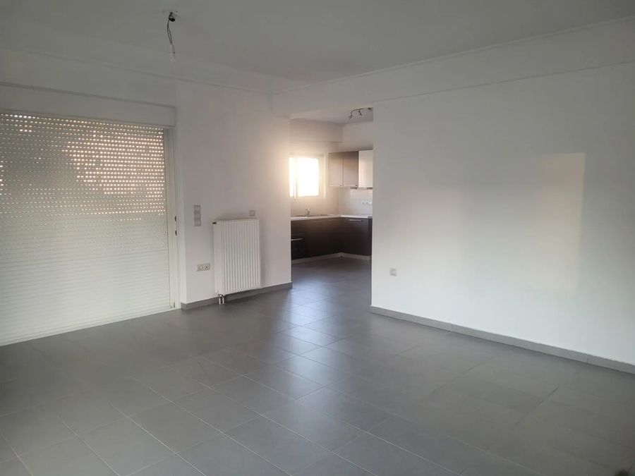 Photo 367215025