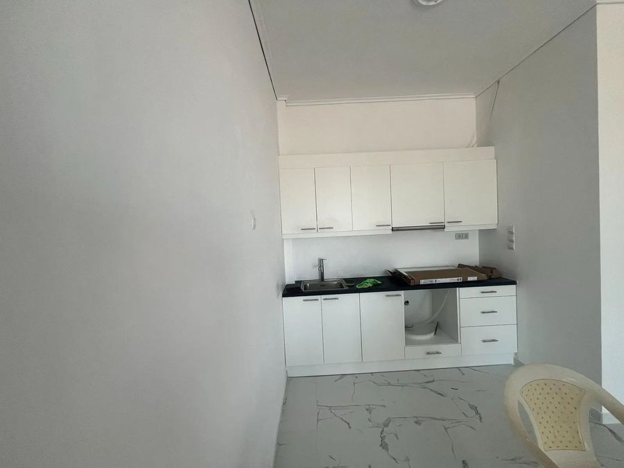 Photo 367280215