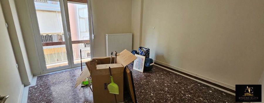 Photo 367281070