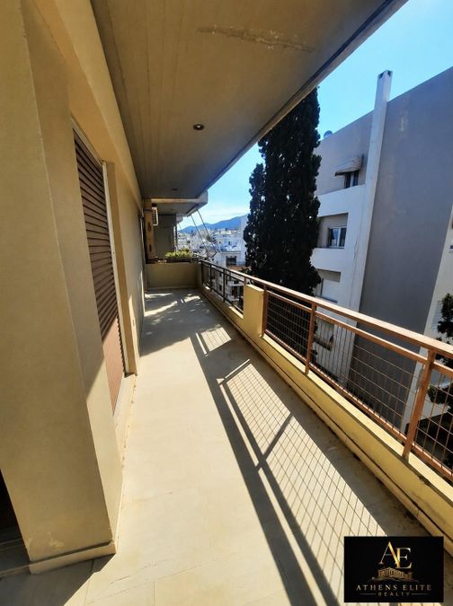 Photo 367281427