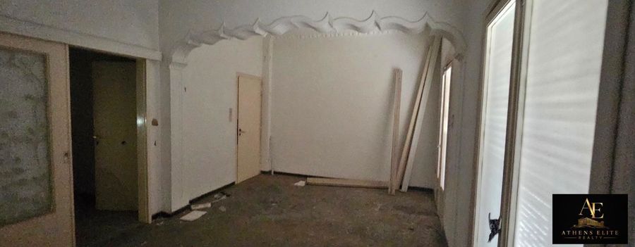 Photo 367281613