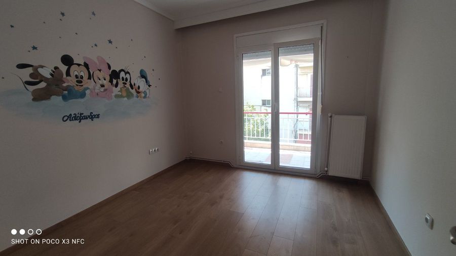 Photo 367575190