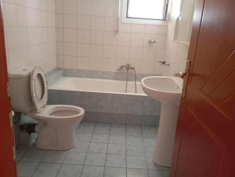 Photo 367674742