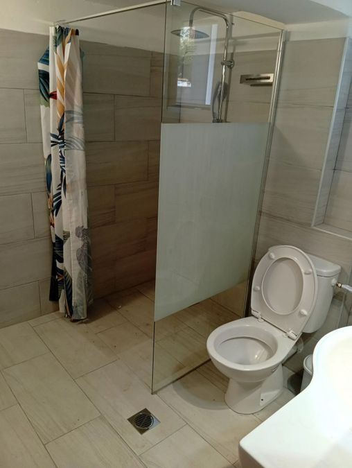 Photo 367677682