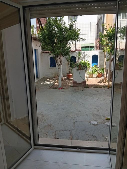 Photo 367677730