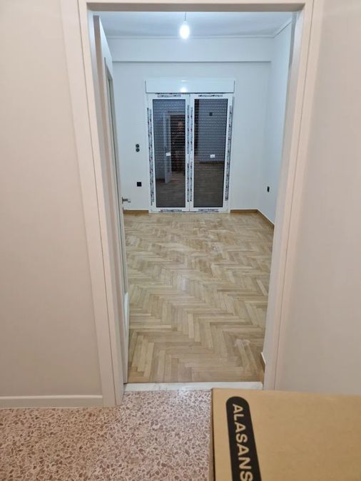 Photo 367694998