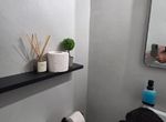 Photo 367873831