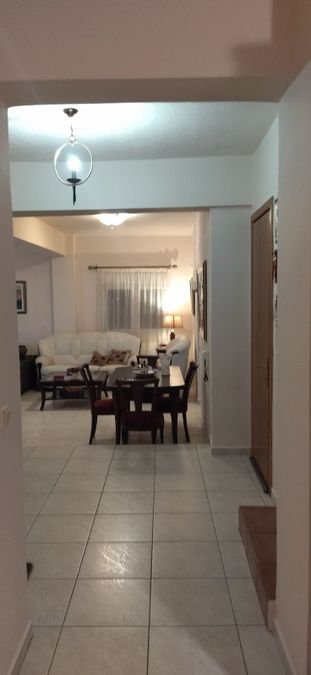 Photo 368356840