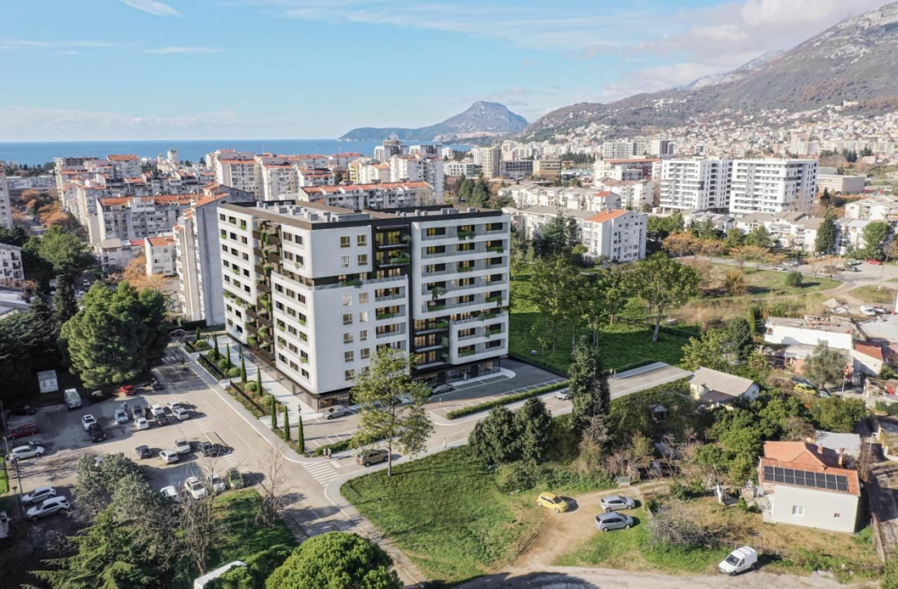 Two-Bedroom Apartment 78m², Bar 7