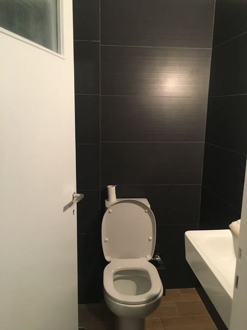 Photo 368935693