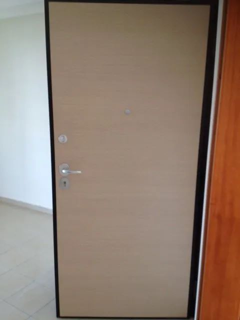 Photo 369032830