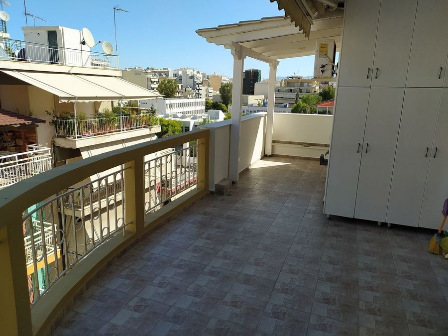 Photo 369325966