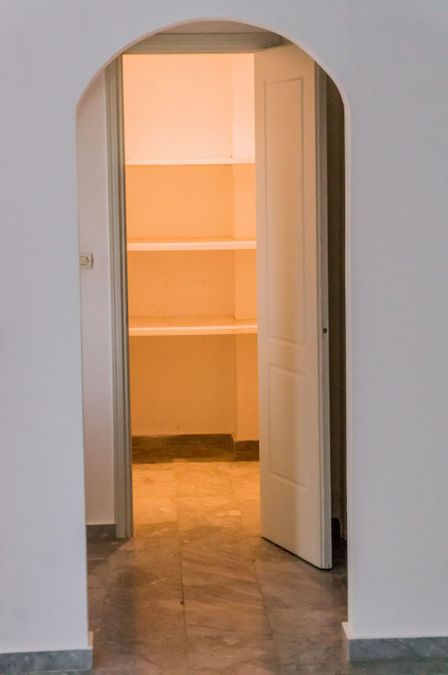 Photo 369326152