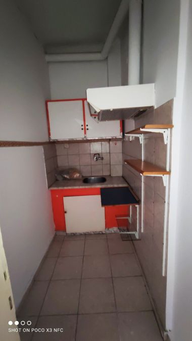 Photo 369603265