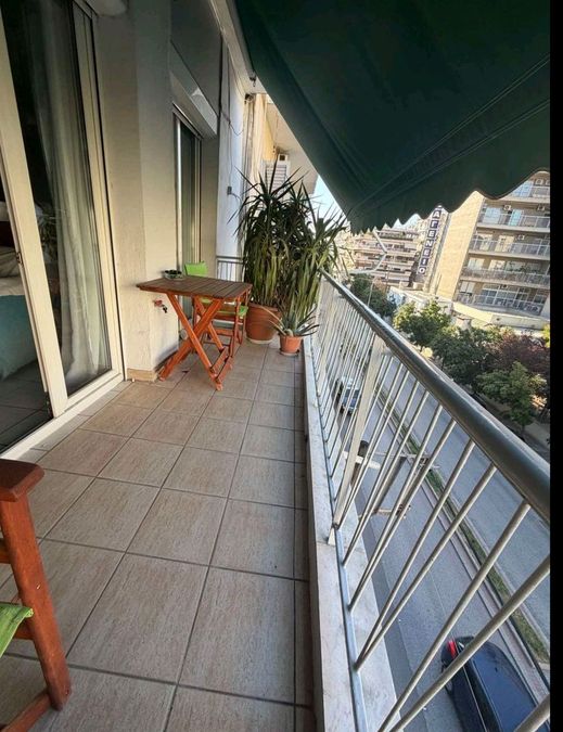 Photo 369607741
