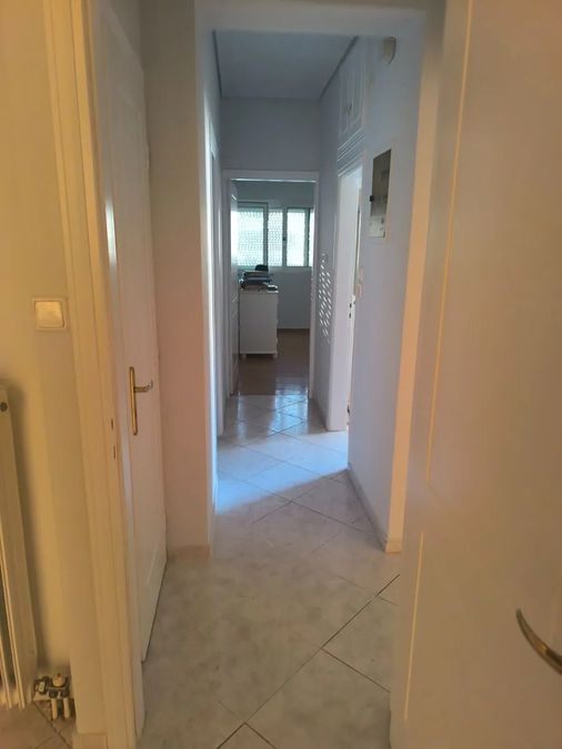 Photo 369696295