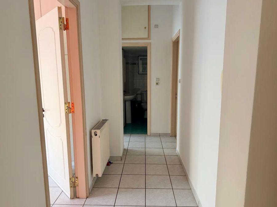 Photo 369706468