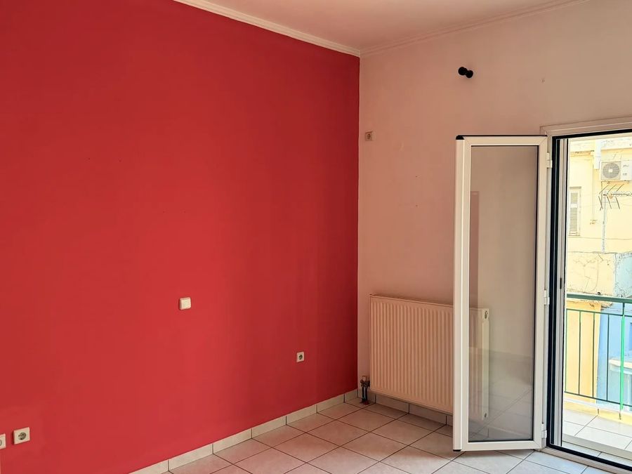 Photo 369706492