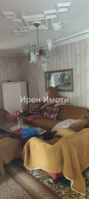 Снимка 369823888