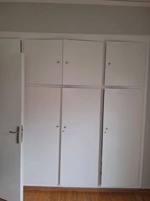 Photo 369864181