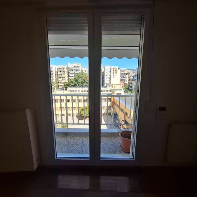 Photo 369866782
