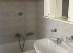 Photo 369887872