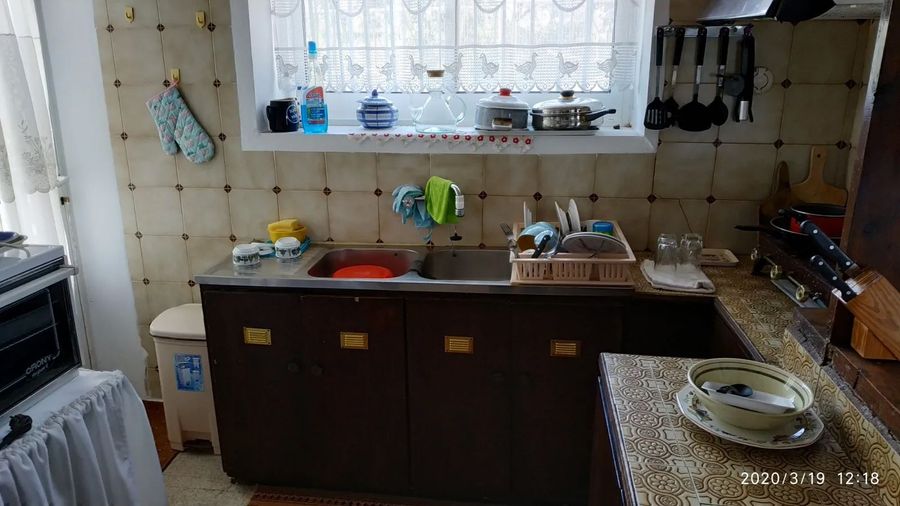 Photo 369984697