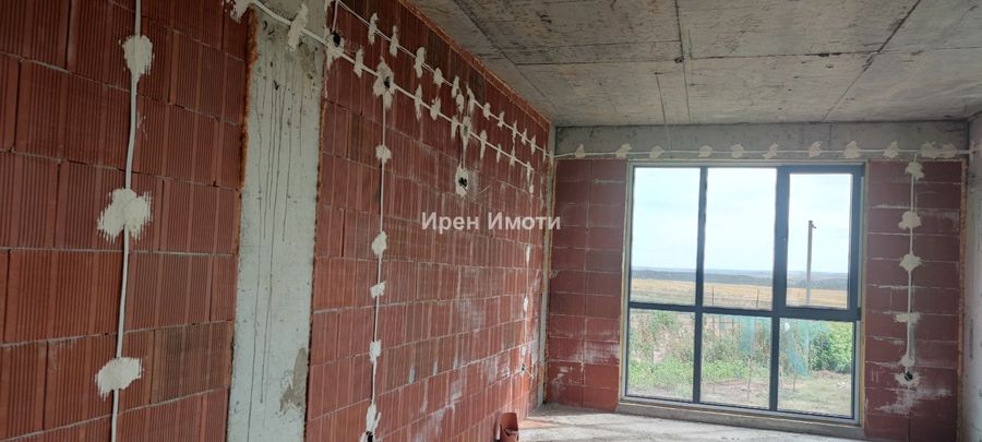 Снимка 370143274
