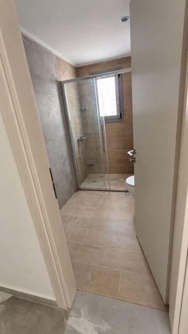 Photo 370666891