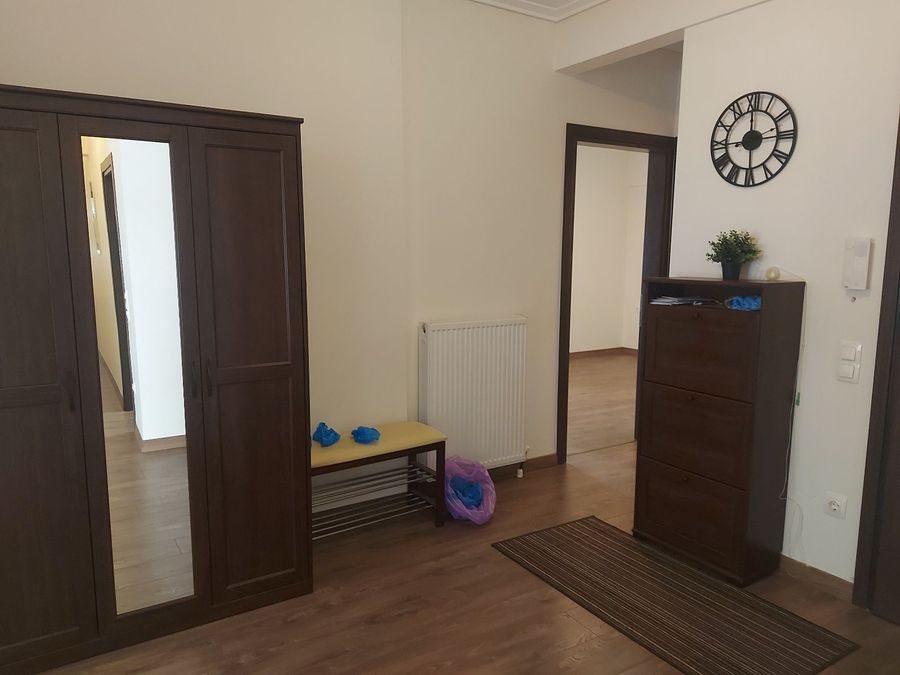 Photo 370987117