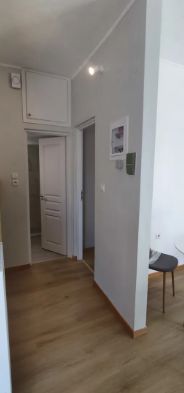 Photo 371244889