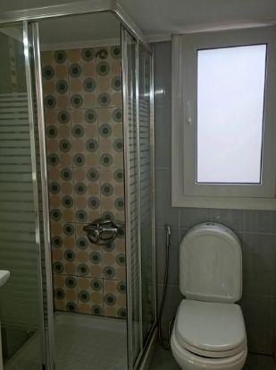 Photo 371248159
