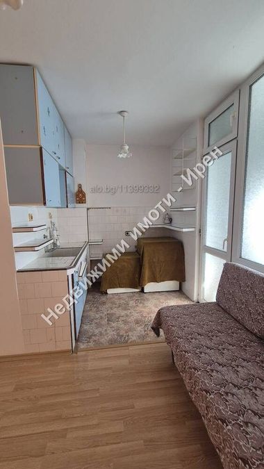 Снимка 371281186
