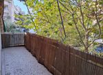 Photo 371378764