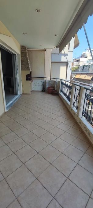 Photo 371527252