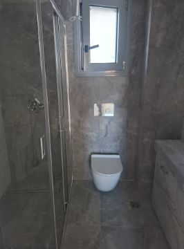 Photo 371556874